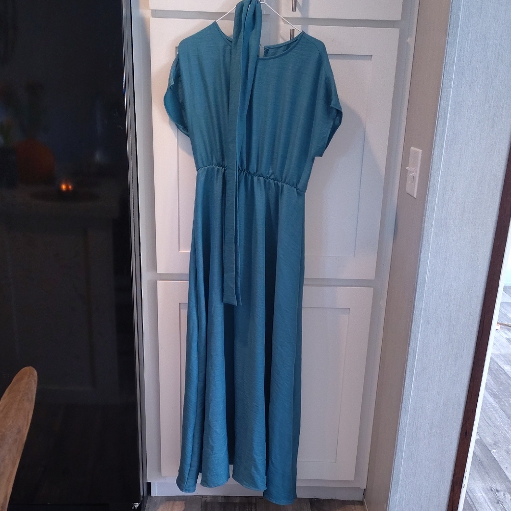 Elegant Blue Maxi Dress